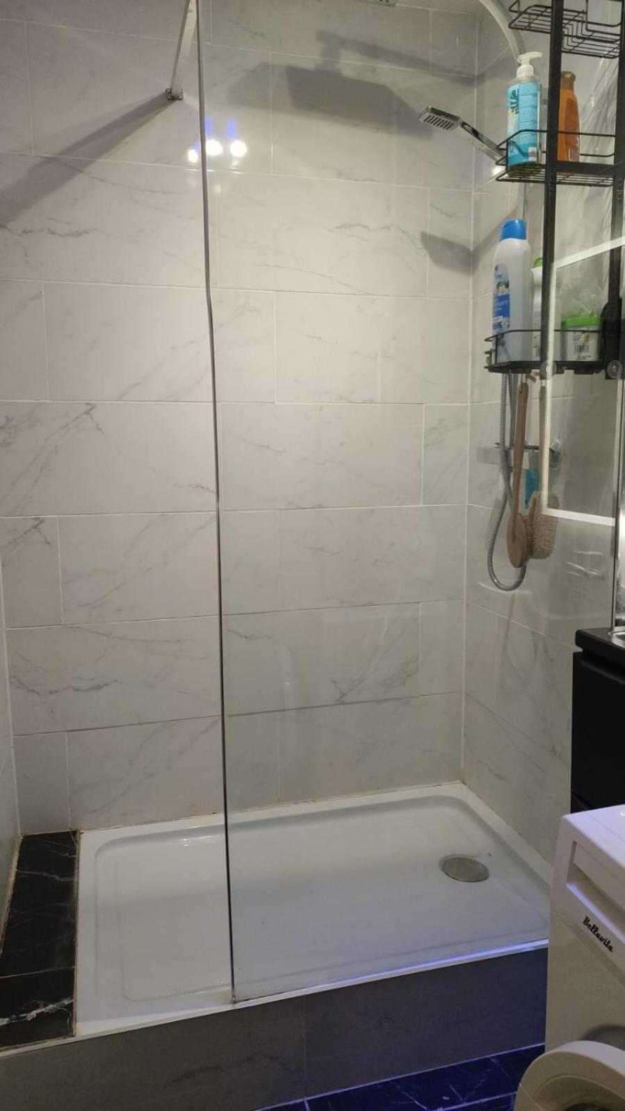 Tout Confort - Clim- Salle De Bain Commune Nîmes Kültér fotó